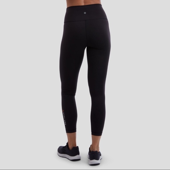 NWT Lululemon X OrangeTheory Wunder Under 25” Sz 4 - Picture 4 of 4